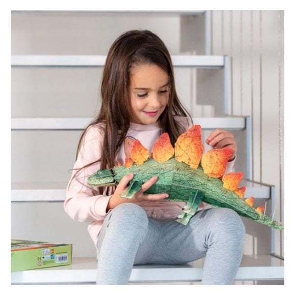 3D Stegosaurus -Book And 3D Model